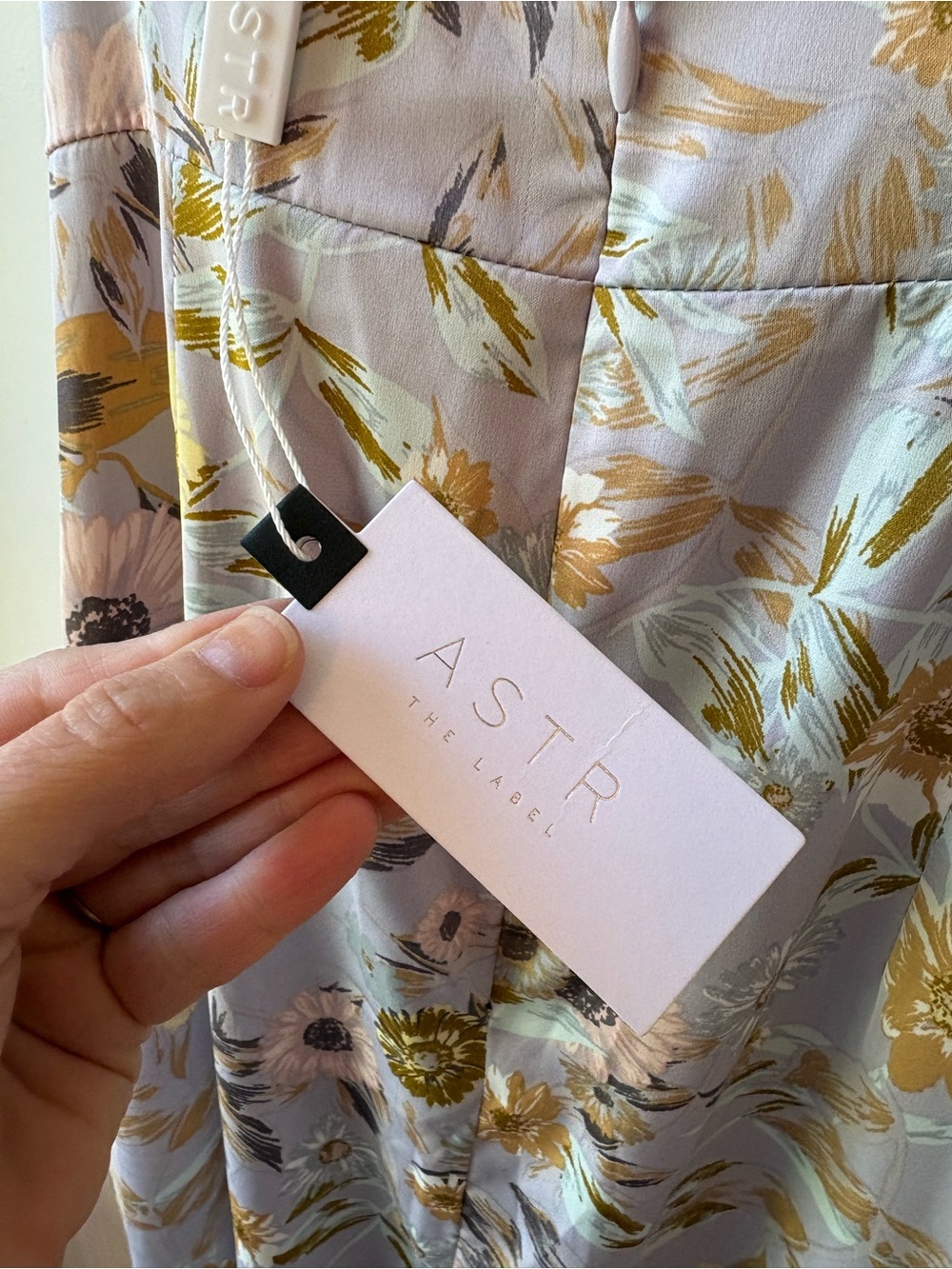 ASTR the Label | Giselle Dress in Lavender & Gold | Floral | High-Low Wrap Dress - Picture 9 of 13